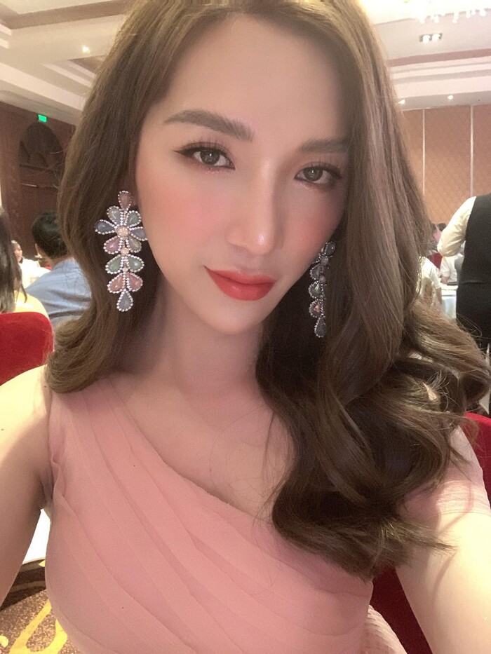 Tiểu Luân - Kim Sang trở lại, Mộng Thường chinh chiến Miss International Queen Vietnam 2020