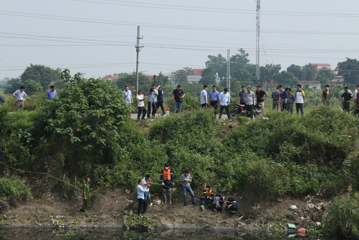 Đã tìm thấy thi thể nữ sinh học viện Ngân hàng bị cướp tài sản dưới sông Nhuệ cách hiện trường 5km