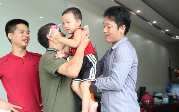 Bố mẹ bé trai 2 tuổi bị bắt cóc ở Bắc Ninh: 'Đến giờ nghĩ lại vẫn nổi da gà'