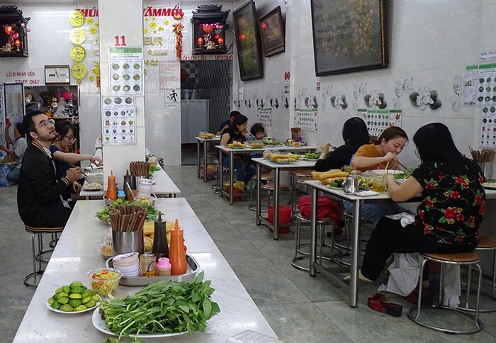 Top 7 quán phở lâu đời ngon nhất Sài Gòn