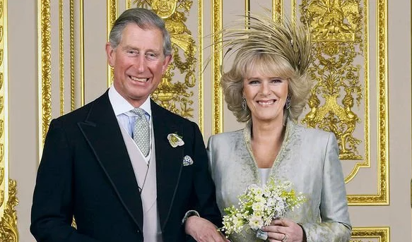 Bị cả nước Anh chửi rủa vì làm 'kẻ thứ ba', bà Camilla vẫn thản nhiên chấp nhận