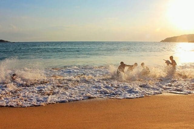 Khám phá bãi biển Bình Tiên và hưởng thụ tinh hoa trời đất