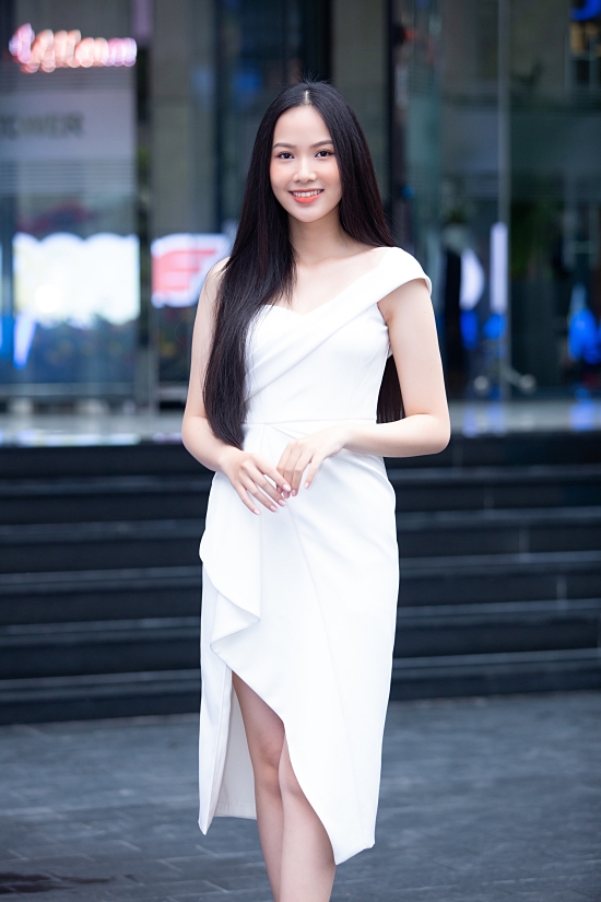 'Bản sao Đặng Thu Thảo' vào bán kết Hoa hậu VN 2020 - Ngôi sao