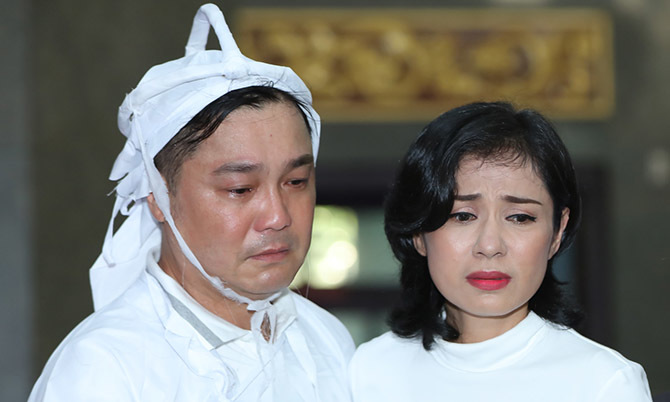 Mai Phương Thúy hết makeup lem nhem lại diện toàn đồ phản chủ, Hoa hậu "tự hủy" nhan sắc nhiều nhất Việt Nam là đây?