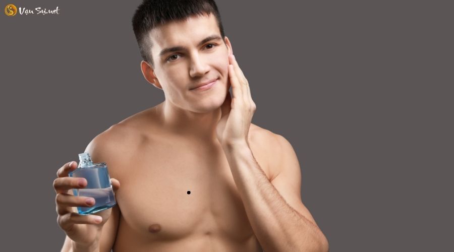 4 Vị trí nốt ruồi trên ngực đem lại may mắn cho phụ nữ, đàn ông